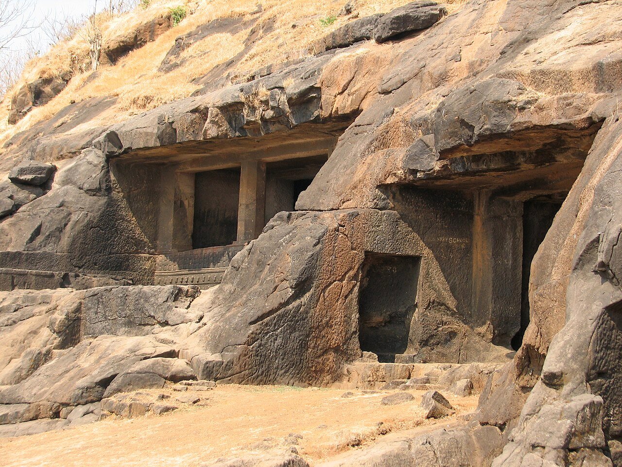 Kuna Caves