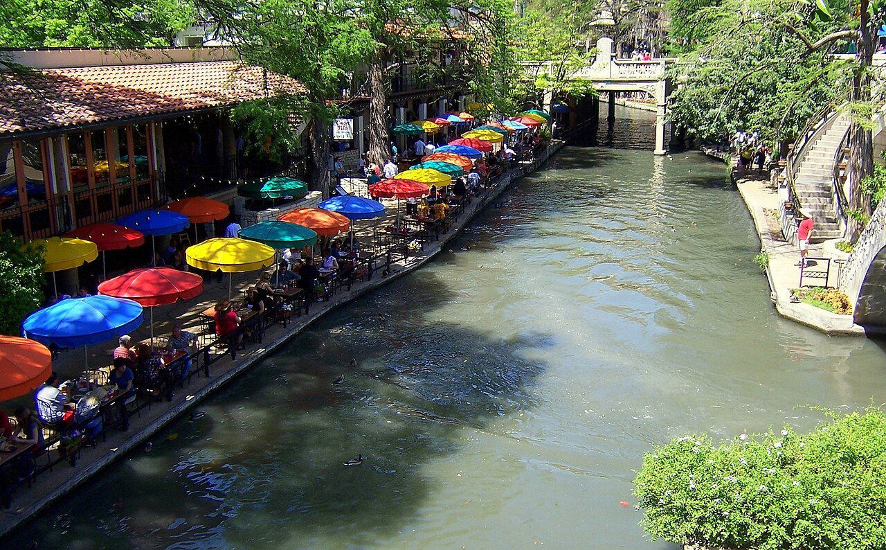 Star Riverwalk Park