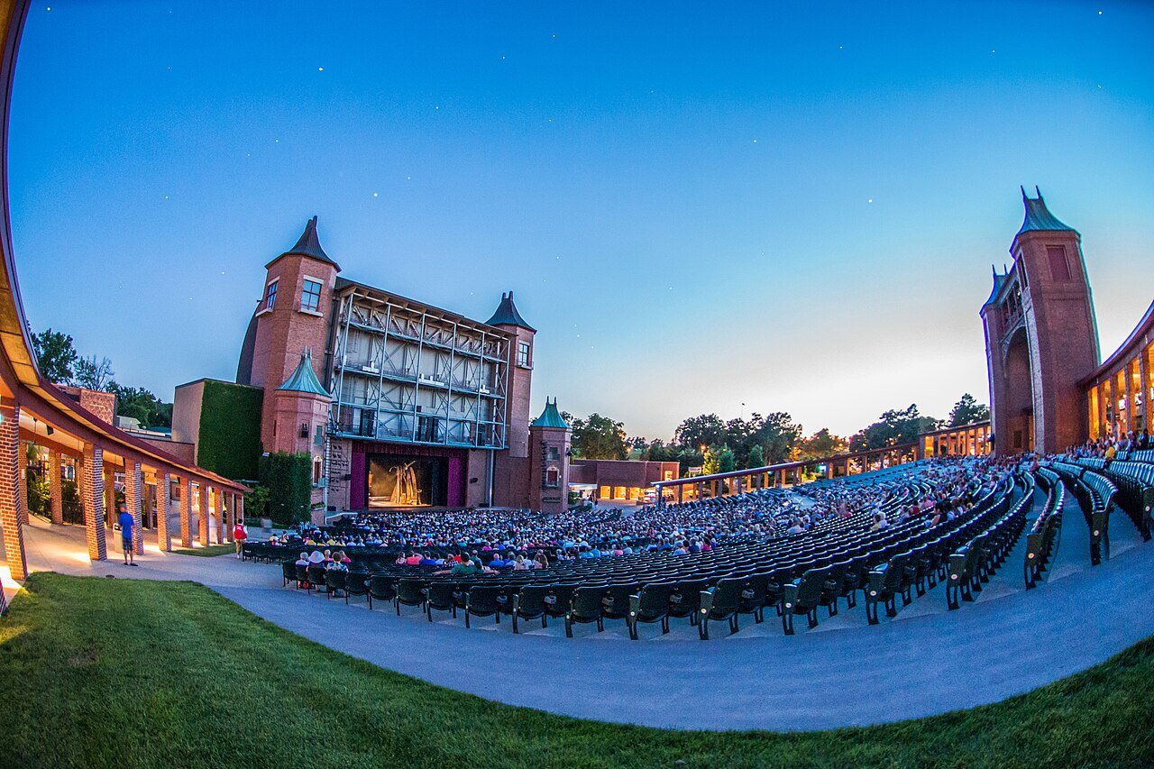 Starlight Mountain Theatre